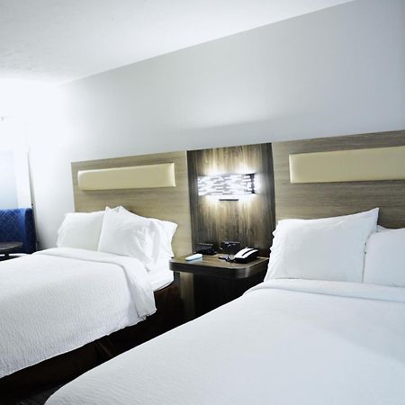 Keene Elm City Hotel, Ascend Hotel Collection Luaran gambar